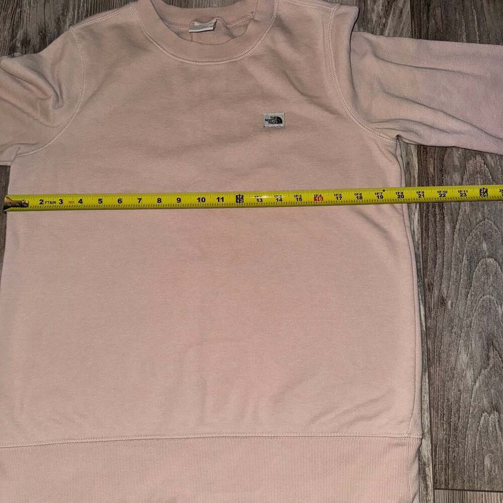 The North Face Women's Sweater Pullover Crewneck Medium Logo Retro outdoorsy - Picture 7 of 9